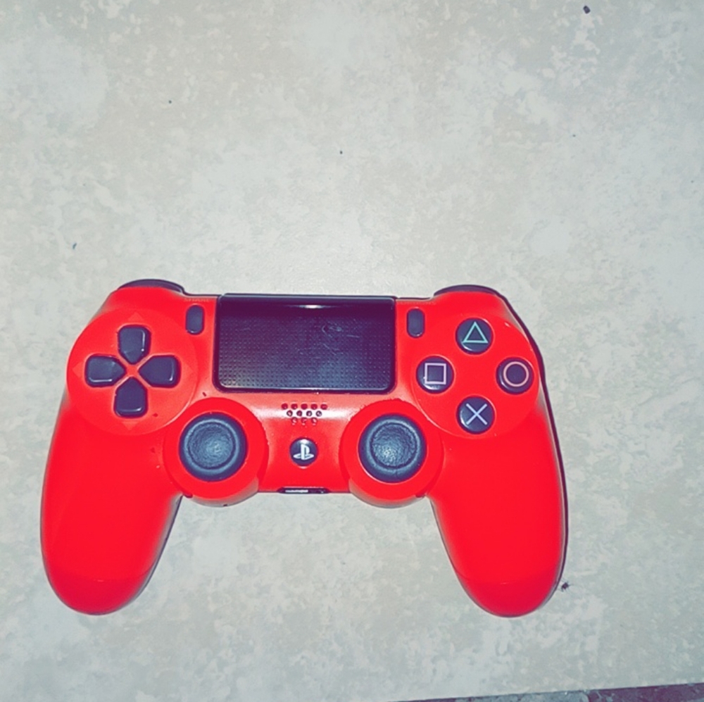 Playstation 4 / a20 headset / Ps4 controller - Picture 2 of 4